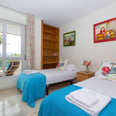 Playa Huelin Apartamento Apartment Malaga Exterior photo